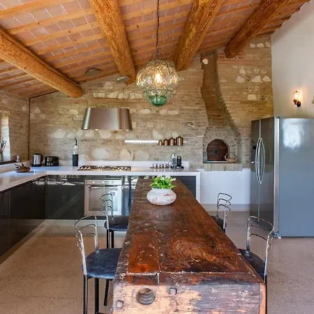 فيلة Casa Melograno 11&2, Emma *