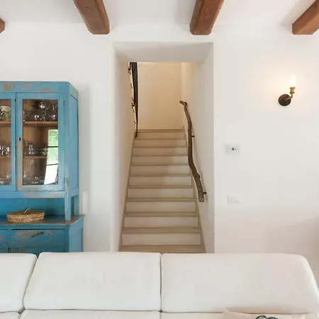 Casa Melograno 11&2, Emma Вилла *