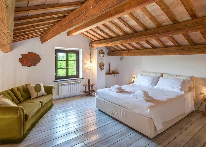 Casa Melograno 11&2, Emma *