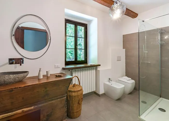 Villa Casa Melograno 11&2, Emma *