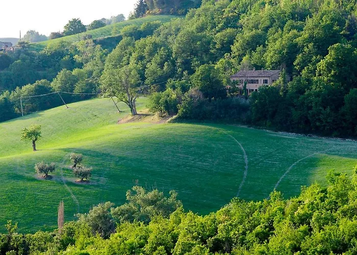 Casa Melograno 11&2, Emma * Montefelcino